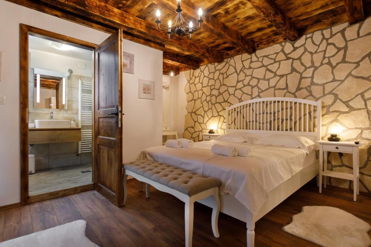 Rustic Apartment Evelin Krk Town Luaran gambar